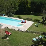 In Ardeche With Pool & Garden Hébergement de vacances